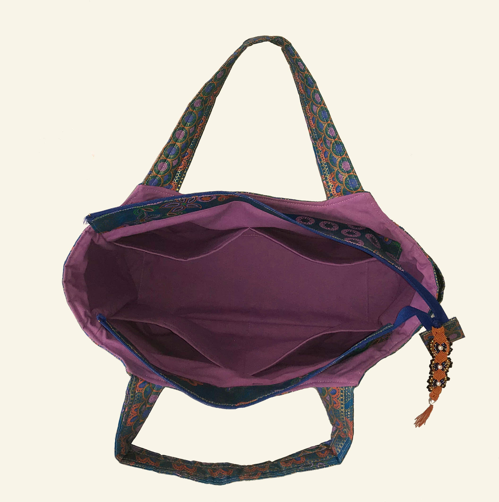 on du sac bleu enduit vue générale ouvert