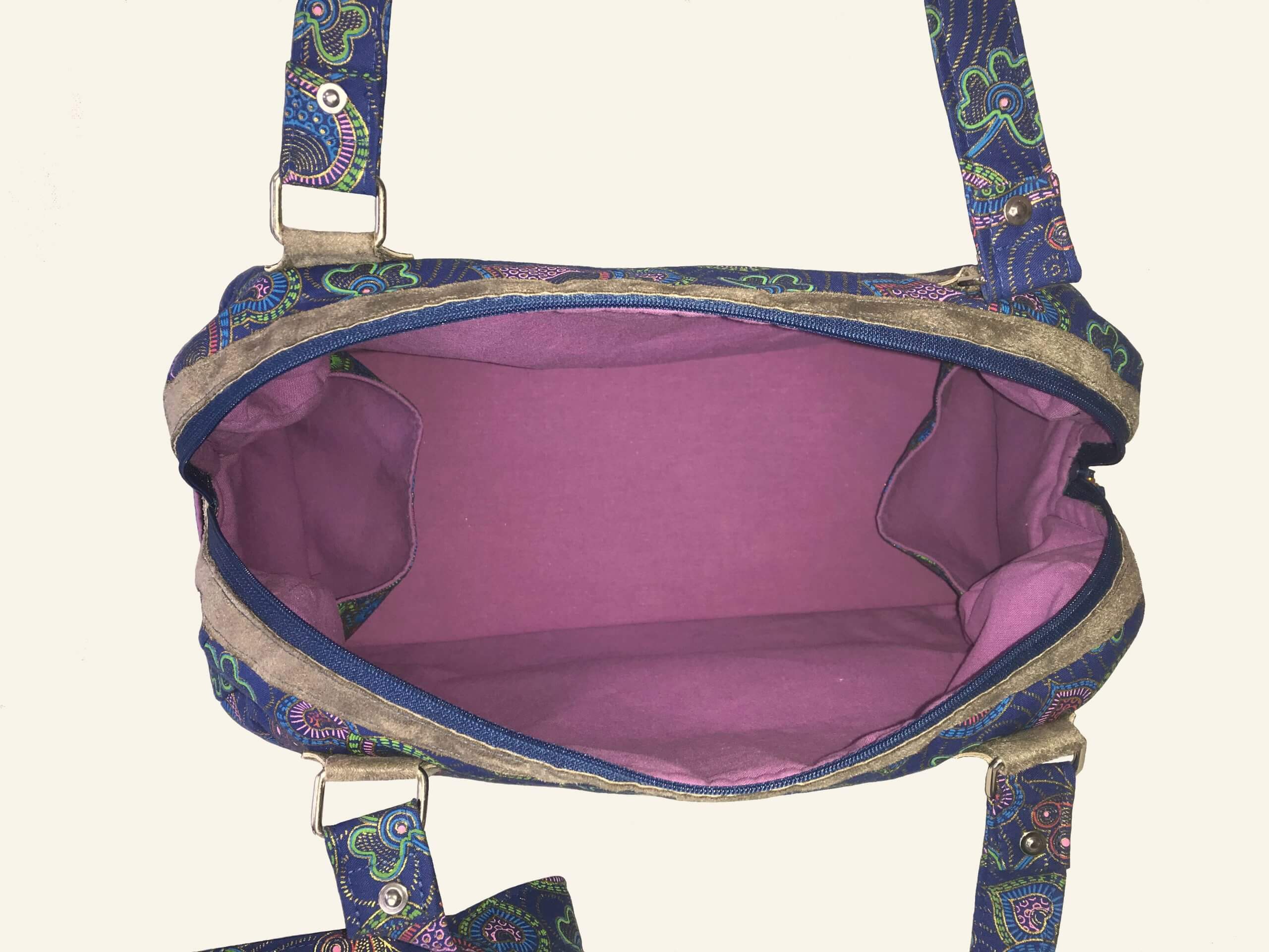 on du sac bleu vue générale ouvert